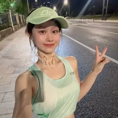 杨飞晨